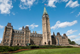 Впервые в парламент Канады избраны 10 кандидатов-мусульман